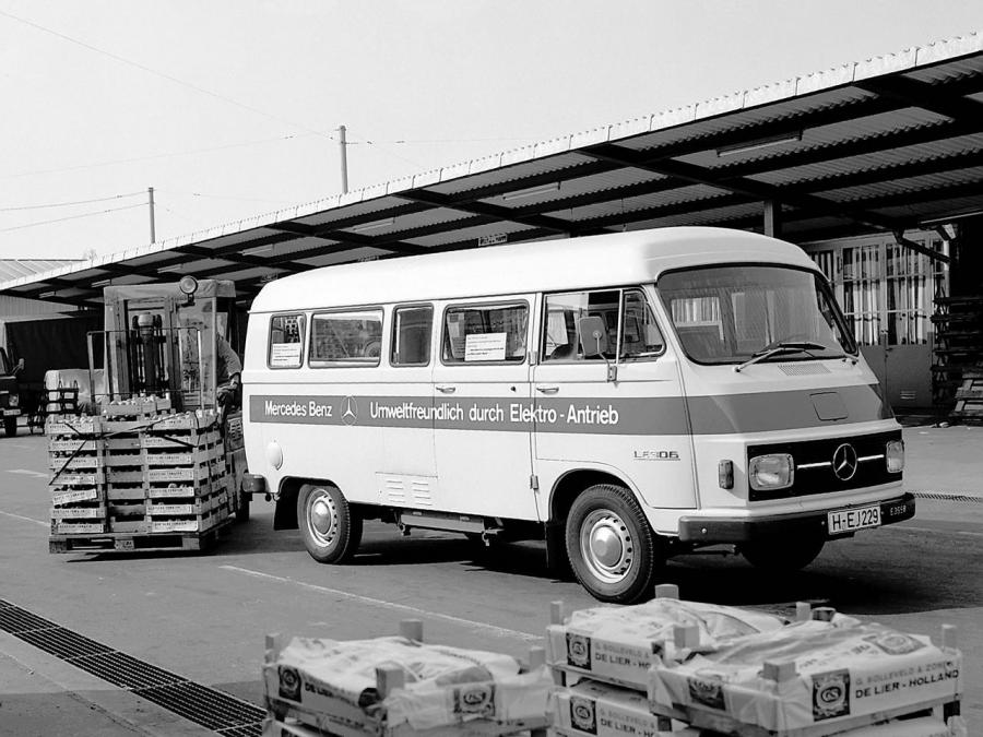  Mercedes-Benz LE306 Electro-Transporter 1975 года  (фото 2 из 6)